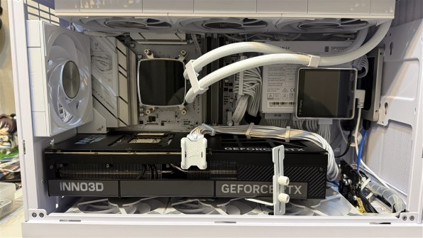 LIAN LI A3-mATX-WDG [ブラック(ウッドエディション)] 価格比較 - 価格.com