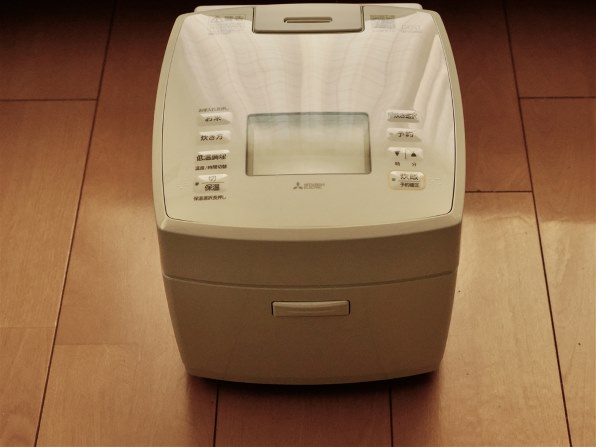 三菱電機 備長炭 炭炊釜 NJ-VS10H-W [白亜麻] 価格比較 - 価格.com