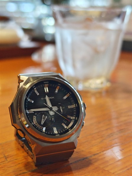 カシオ G-SHOCK G-STEEL GST-B1000D-1AJF 価格比較 - 価格.com