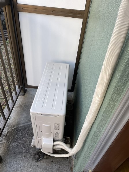 東芝 RAS-U221M(W) [ホワイト] 価格比較 - 価格.com