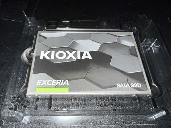 キオクシア EXCERIA SATA LTC10Z960GG8 価格比較 - 価格.com