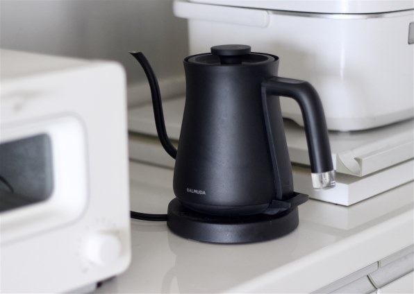 バルミューダ BALMUDA The Pot KPT01JP 価格比較 - 価格.com