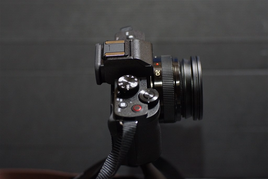 レンズ1本10万円とかの時代にG100Dが有るんだよね♪』 パナソニック