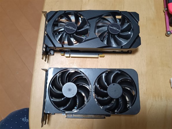 玄人志向 RD-RX9060XT-E16GB/DF [PCIExp 16GB] 価格比較 - 価格.com