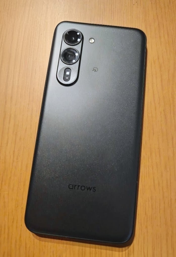 実用的なスマホ』 FCNT arrows Alpha M08 SIMフリー [ブラック] 次鋒