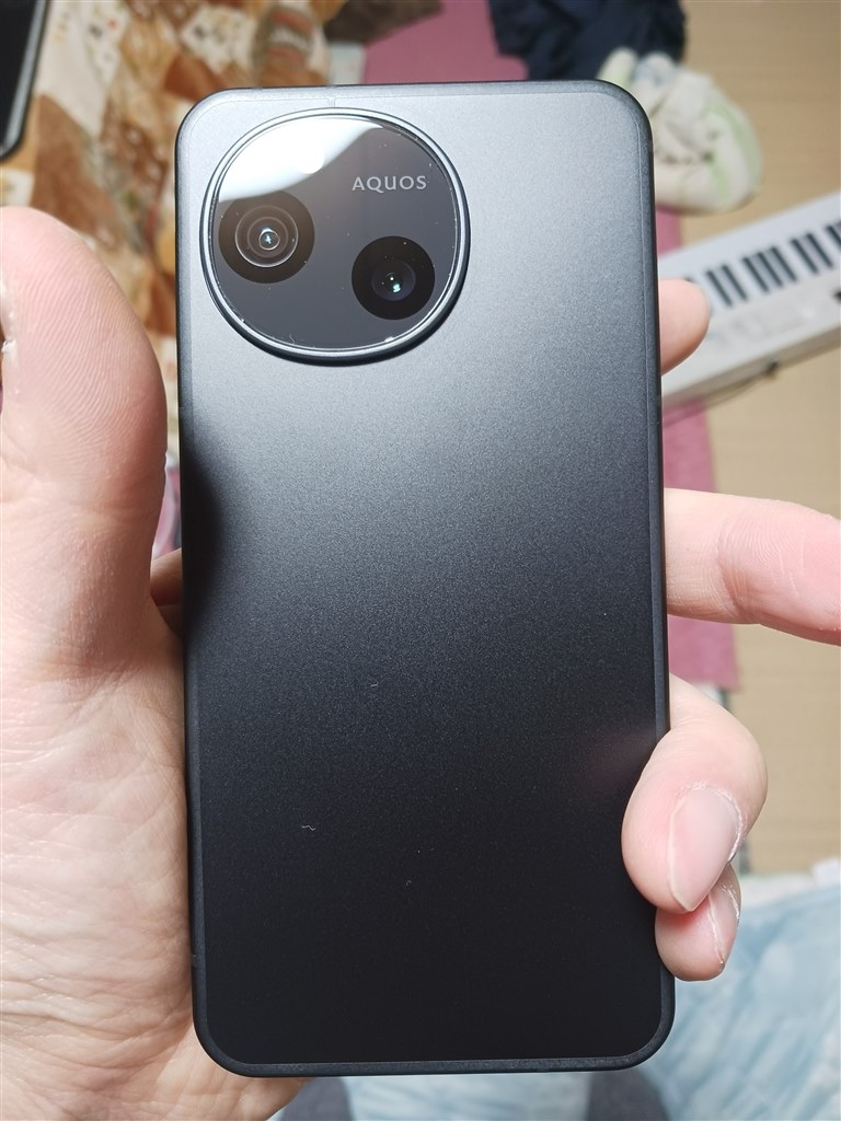 コスパにも普段遣いにも優れる』 シャープ AQUOS sense10 SH-M33 128GB