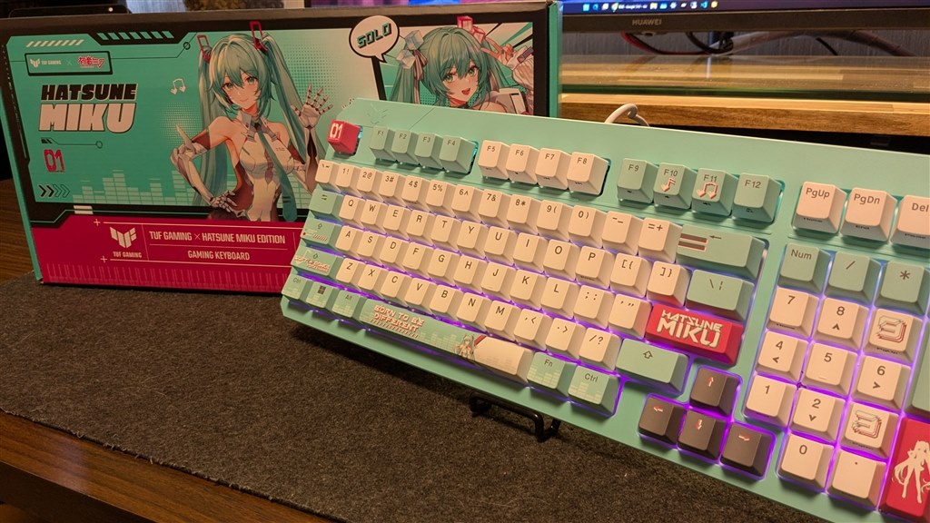 初音ミクコラボの高耐久メカニカルキーボード！』 ASUS TUF Gaming K3