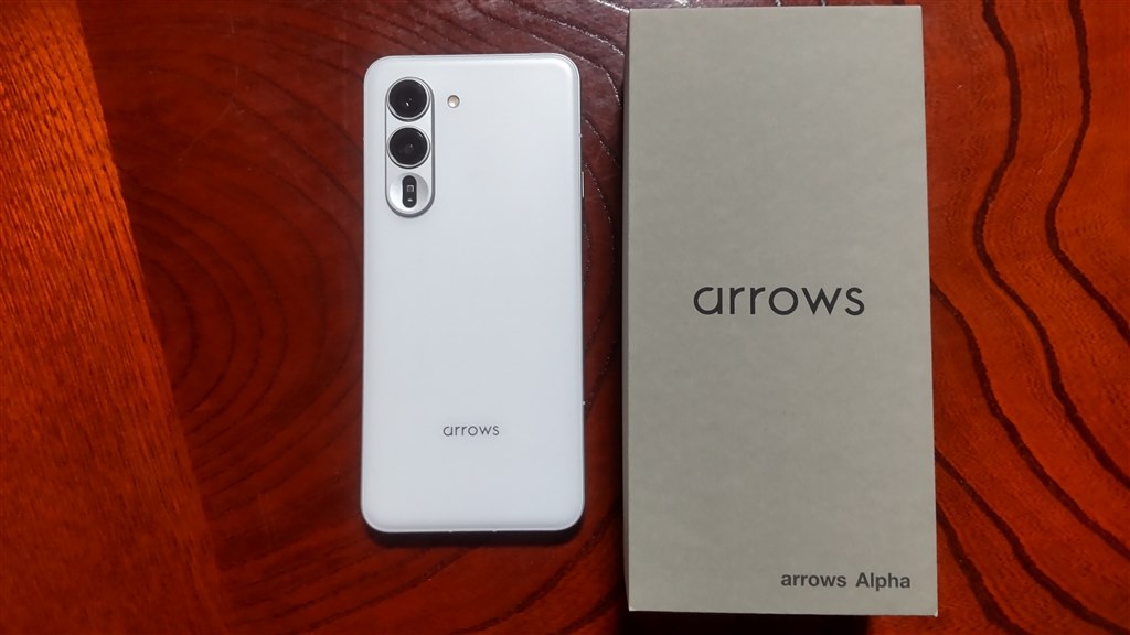 日常使いにちょうどいい機種』 FCNT arrows Alpha M08 SIMフリー