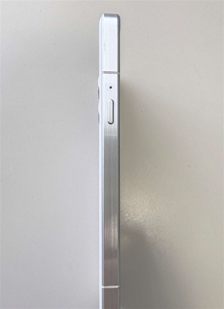 日常使用ではストレスフリーの携帯』 FCNT arrows Alpha M08 SIMフリー
