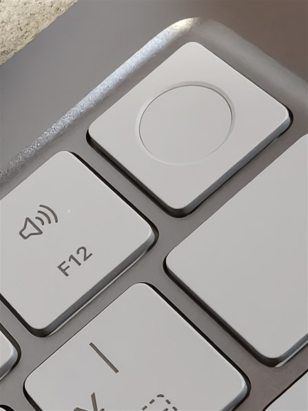 Apple MacBook Neo 13インチ Liquid Retinaディスプレイ Early 2026