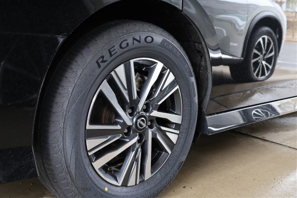 ブリヂストン [1本] REGNO GR-XIII TYPE RV 205/60R16 96H XL 価格比較