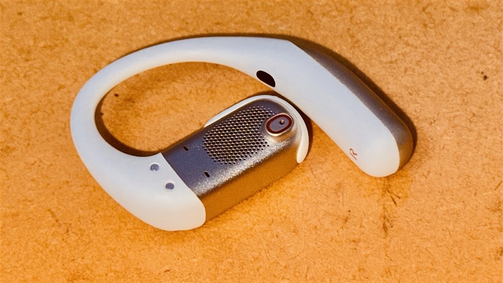 音」が魅力のイヤホン。が、その他の部分の洗練度が足らない。』 Shokz