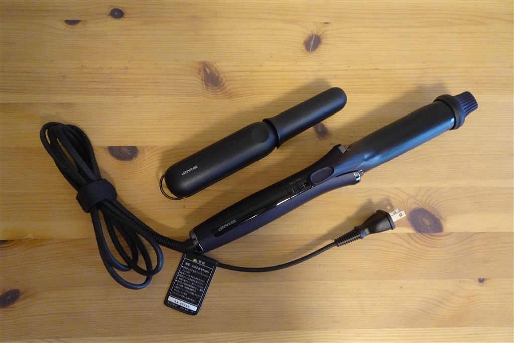 5000mAhの大容量バッテリーを搭載したモバイルヘアアイロン』 シャープ