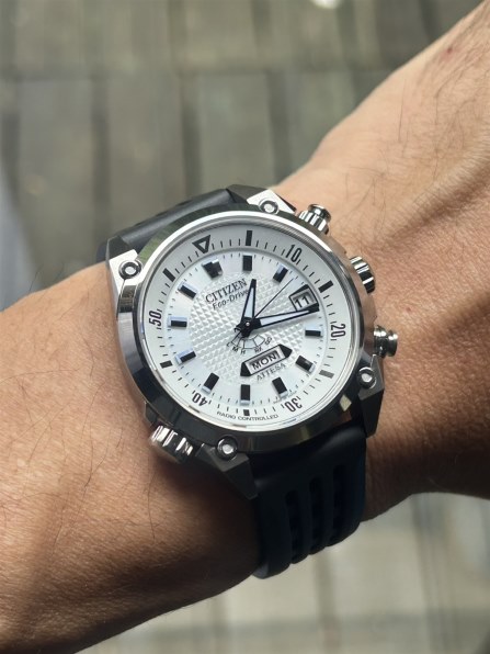 CITIZEN ATTESA ATD53-2942 腕時計◎訳あり◎ シチズン アテッサ エコ・ドライブ電波時計 ATD53-2942 価格比較
