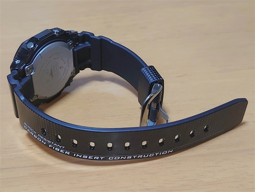 カーボンとチタンを使った超軽量ハイテクウォッチ。』 カシオ G-SHOCK
