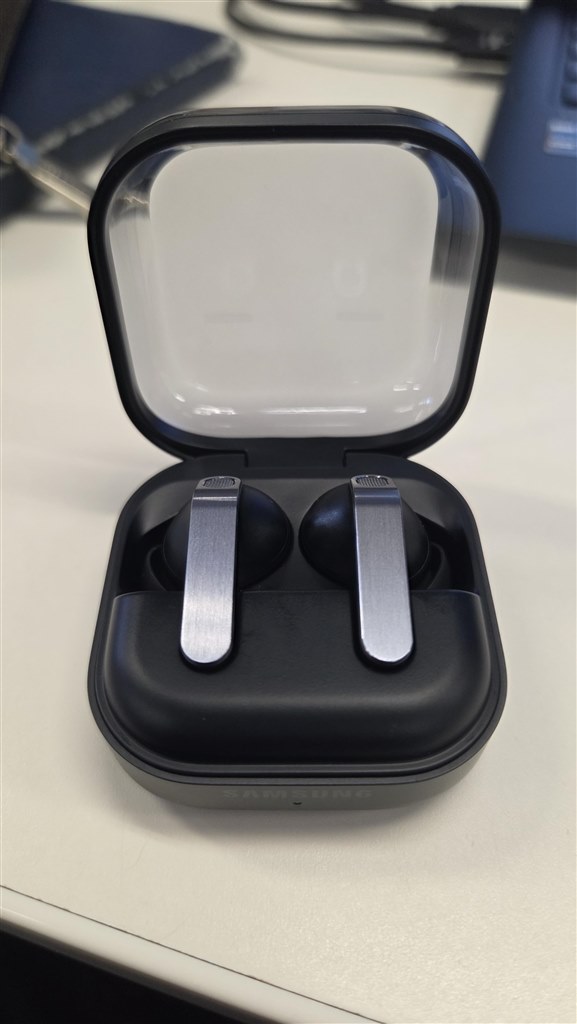Galaxyユーザーには一択』 サムスン Galaxy Buds4 Pro SM-R640NZKAXJP