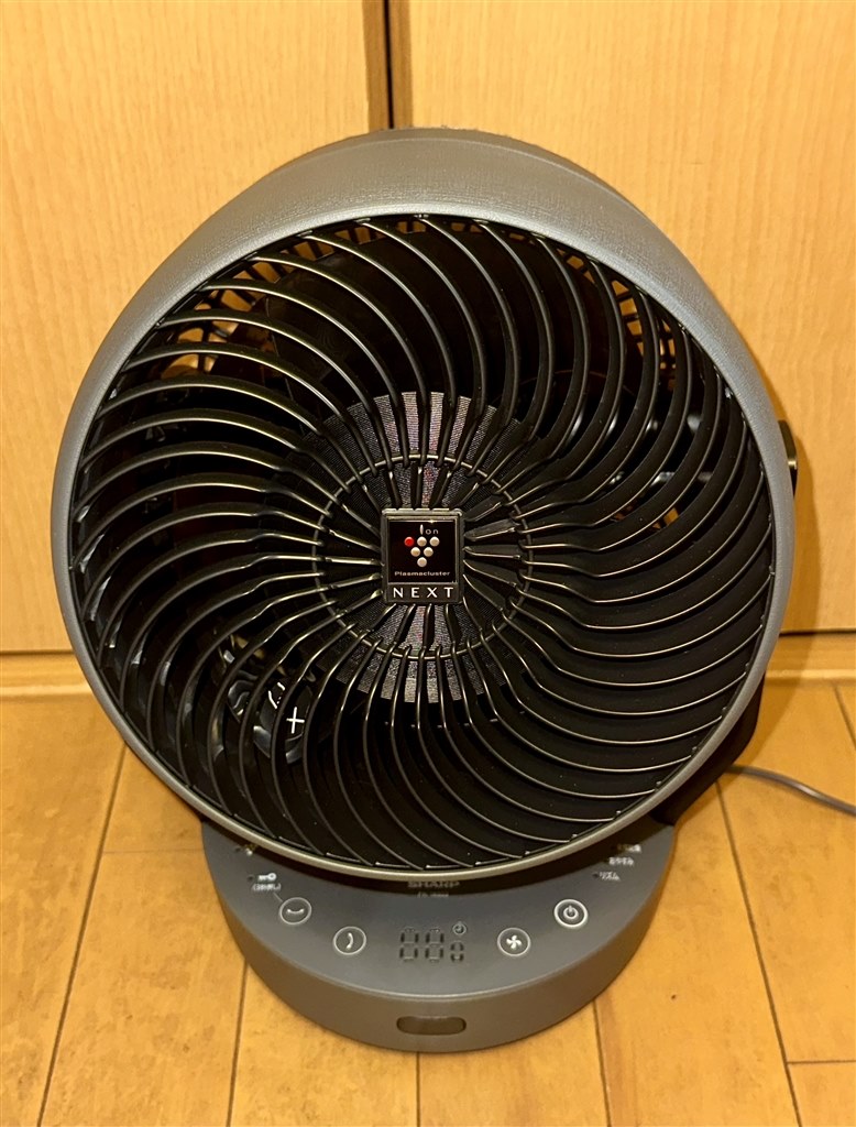 いろいろな使い方ができるサーキュレーター。』 シャープ PK-18S03-H