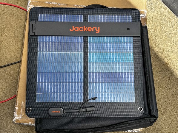 Jackery Japan Jackery SolarSaga 100 Air JS-100I 価格比較 - 価格.com