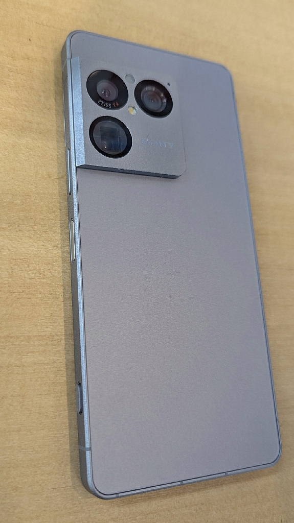 お値段がお高めなのがねぇ！』 SONY Xperia 1 VIII 256GB SIMフリー