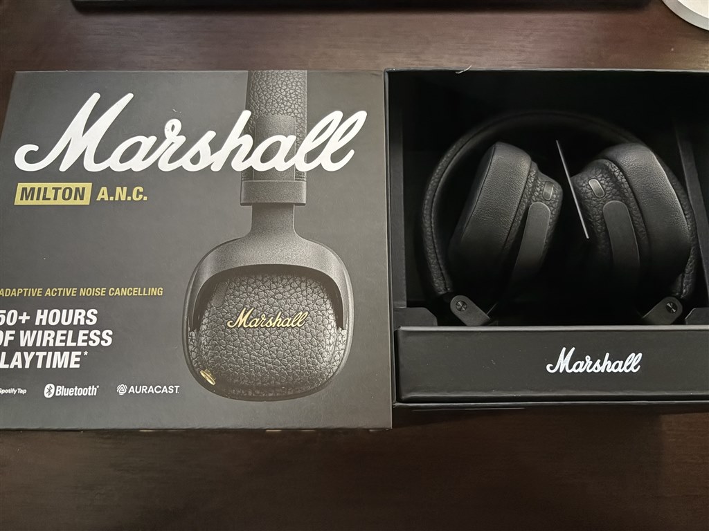 欲しかった機能がきちんと載ったオンイヤーヘッドホン』 Marshall