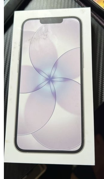 ［ほぼ未使用］iPhone17e 256GB ホワイト　箱付き　おまけ有り 新品表記なのに箱に汚れ、対応もなし』 Apple iPhone 17e 256GB SIM