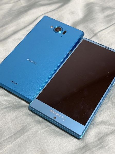 シャープ AQUOS ZETA SH-01G docomo 価格比較 - 価格.com