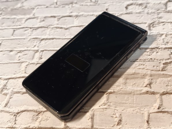 FCNT arrows ケータイ ベーシック F-41C 価格比較 - 価格.com