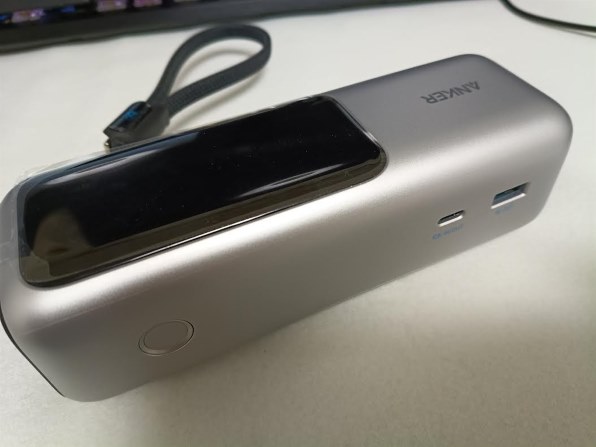 ANKER Power Bank (25000mAh Built-In & 巻取り式USB-Cケーブル
